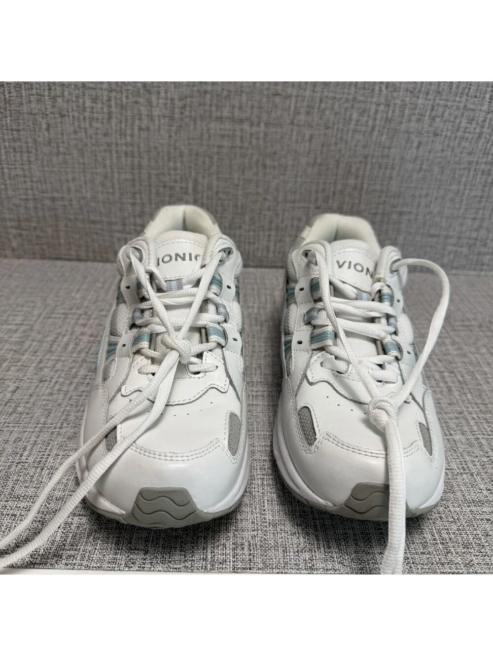 VIONIC Shoes Women's Size 8.5 M White Leather Walk23 Orthopedic